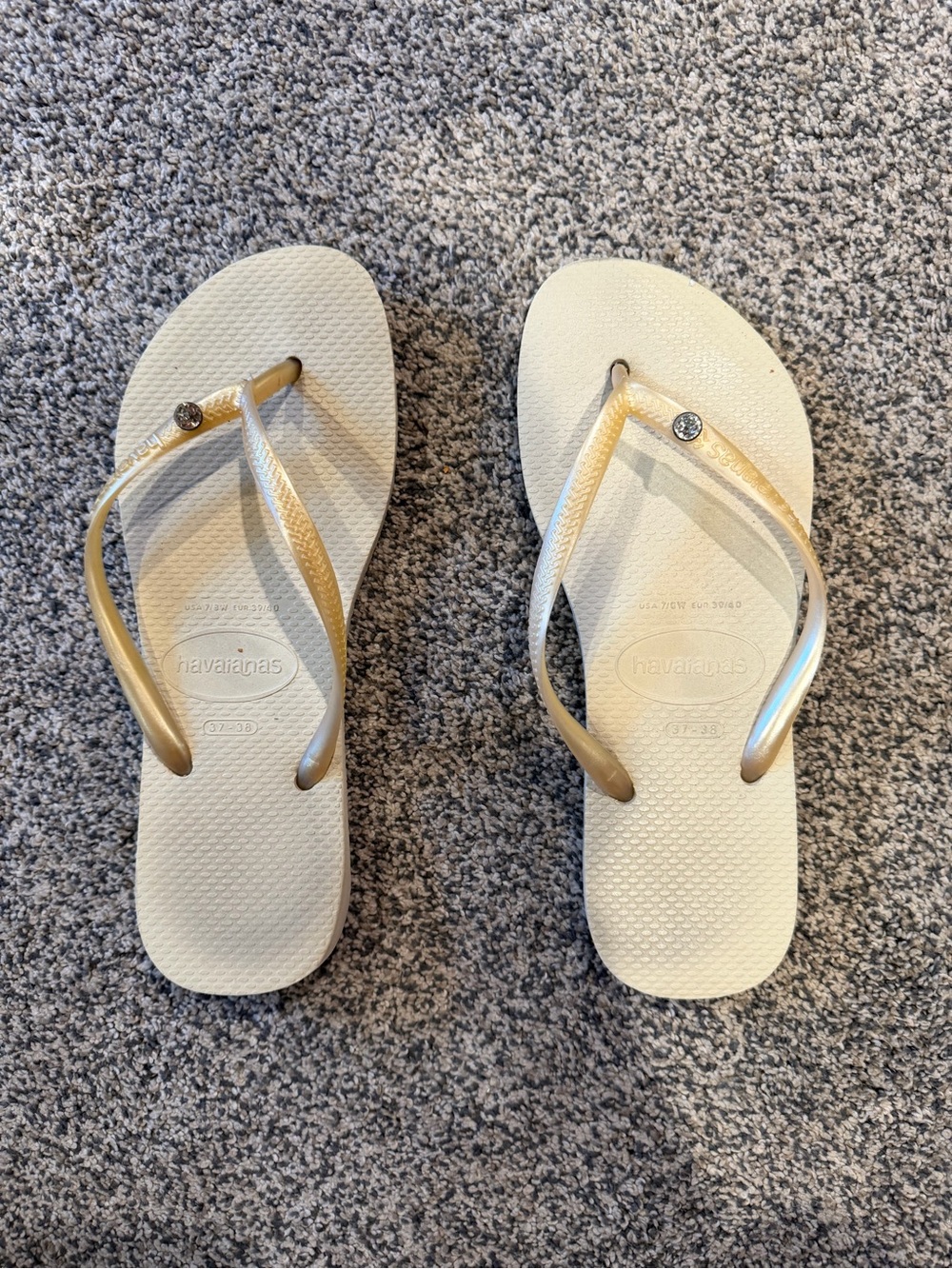 Havaianas Women’s Flip Flops in Gold and White with Rhinestone Accent